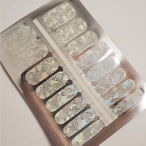 Nail Polish Strips | Nail Wraps | Nail Art | Nail Stickers